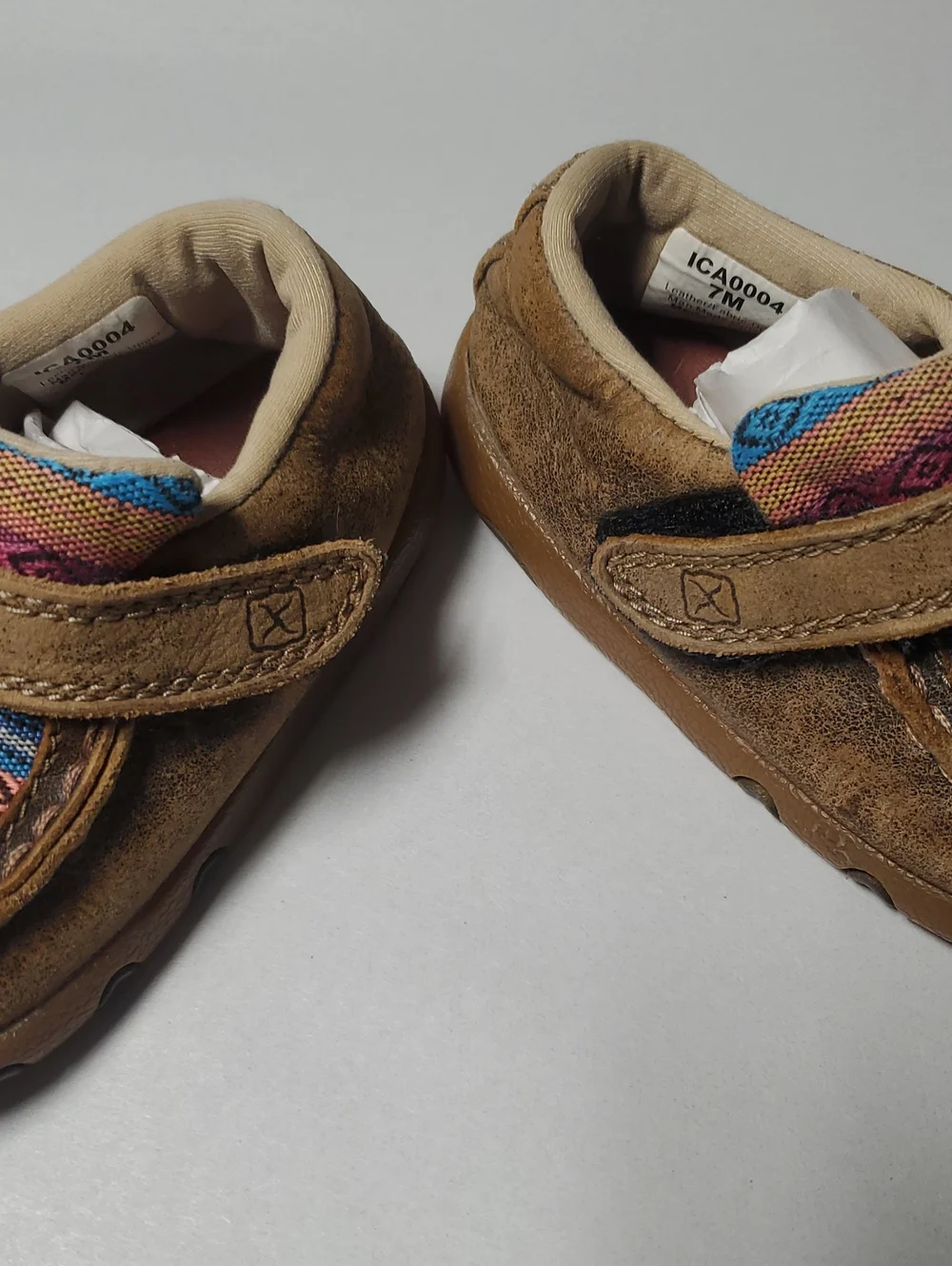 Twisted X Unisex Infant Driving Brown Moccasin Shoe with Colorful Woven Accent 7